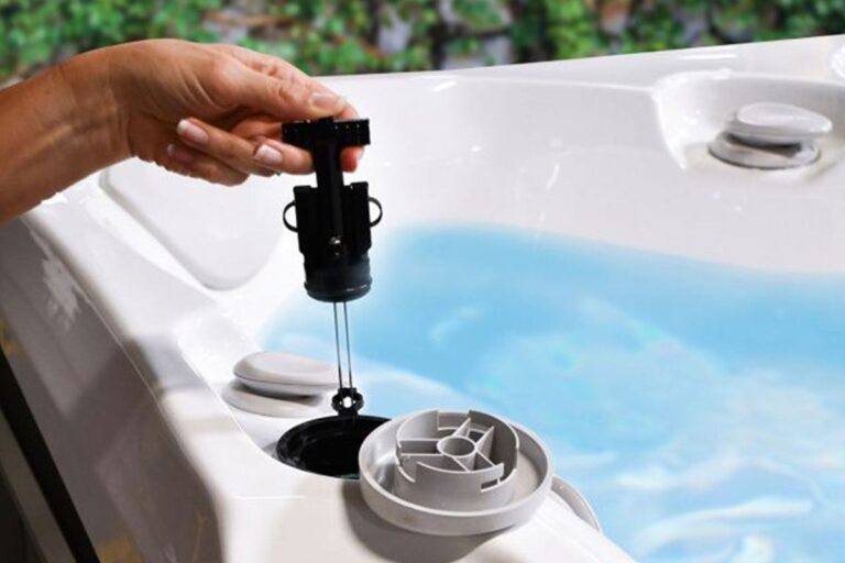 Caldera Spas: Freshwater and New