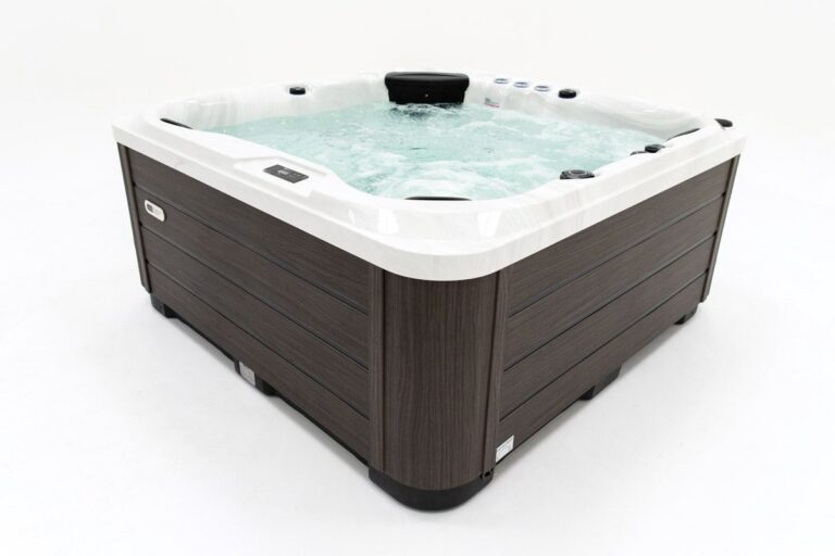 Superior Wellness: The Everyday Person’s Hot Tub