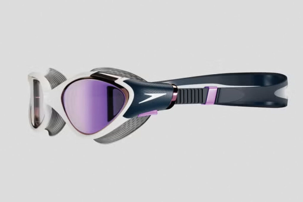 swim spas - goggles